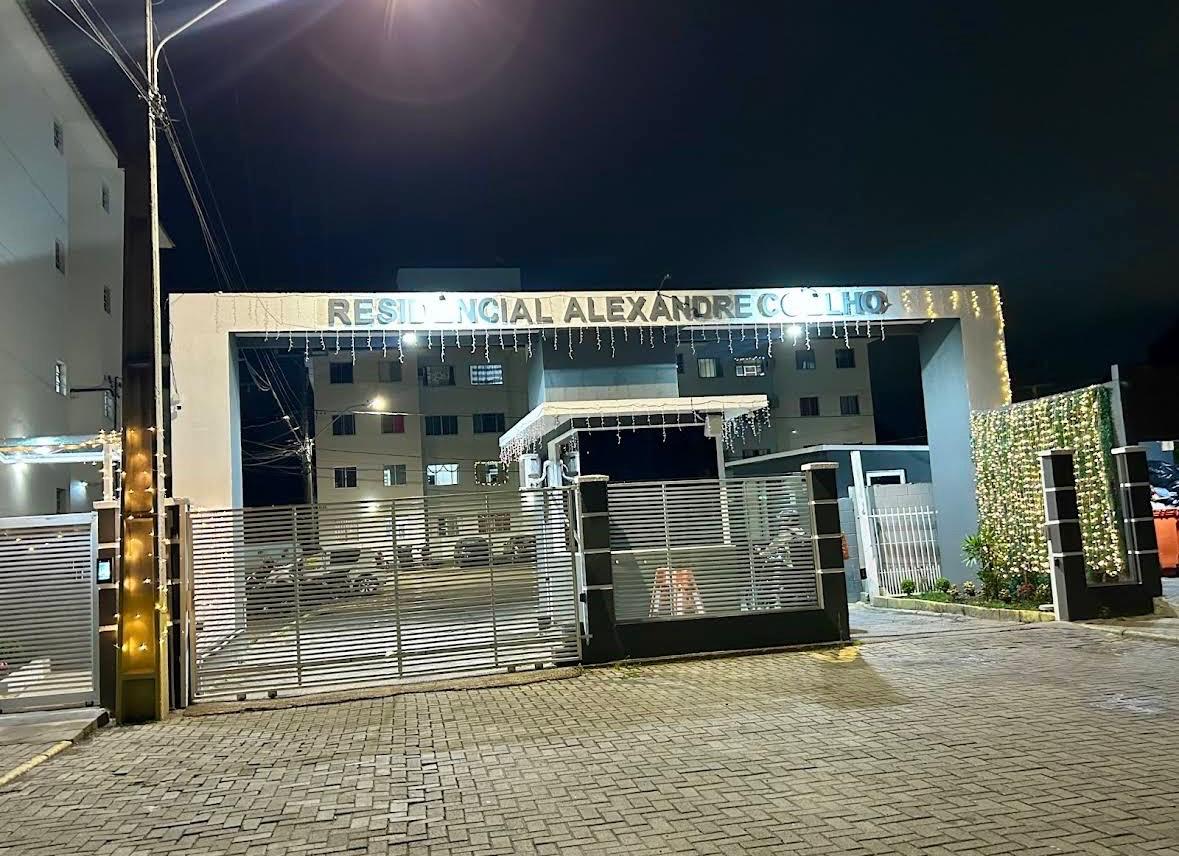 Apartamento semi mobiliado com hidromassagem